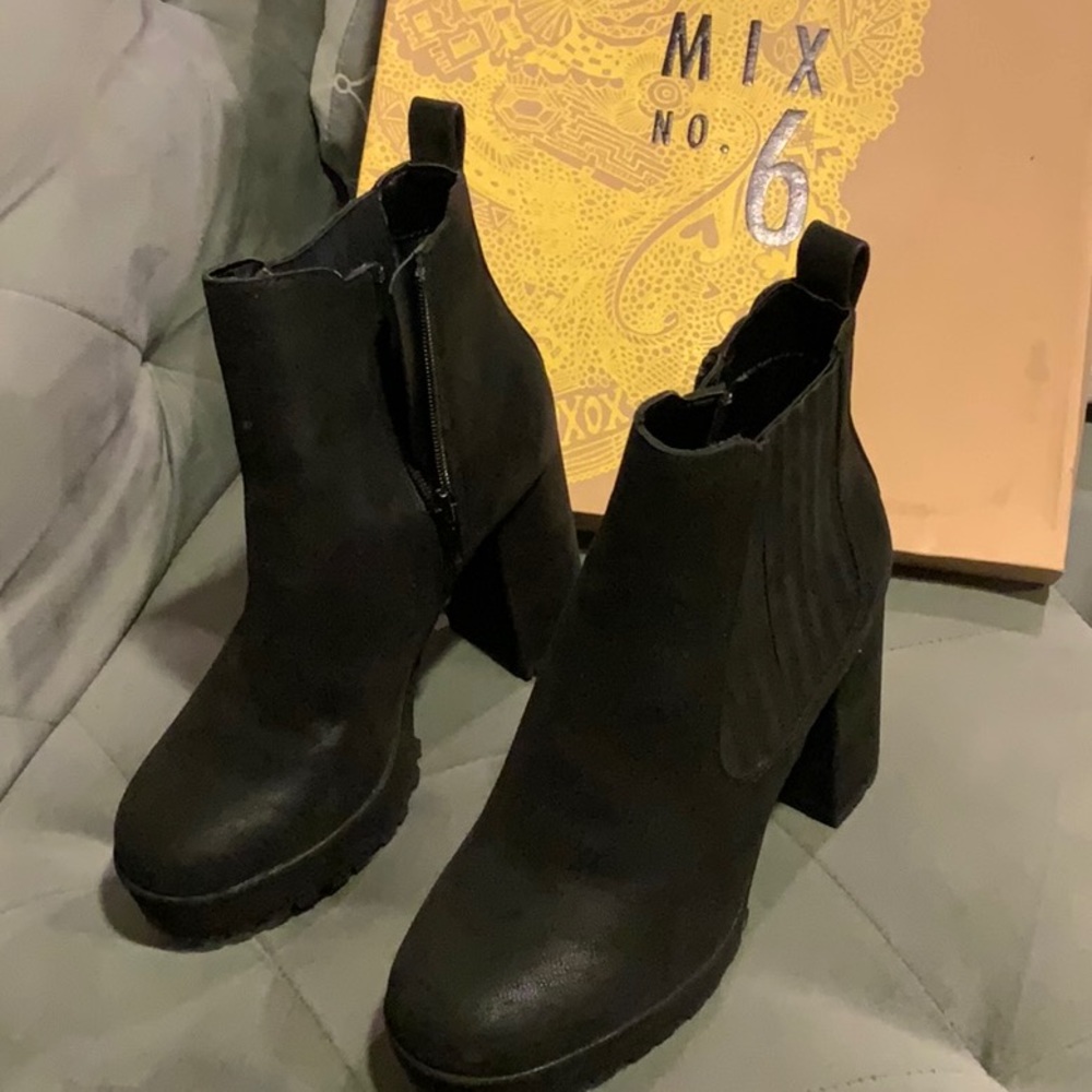 Woman’s boots